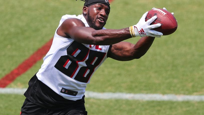 Atlanta Falcons wide receiver Frank Darby (88) works during the second half  of an NFL football game against the Tampa Bay Buccaneers, Sunday, Jan. 8,  2023, in Atlanta. The Atlanta Falcons won