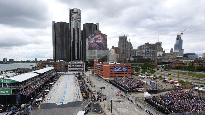 Drivers compete during the IndyCar Detroit Grand Prix auto race in Detroit, Sunday, June 2, 2024. (AP Photo/Paul Sancya)