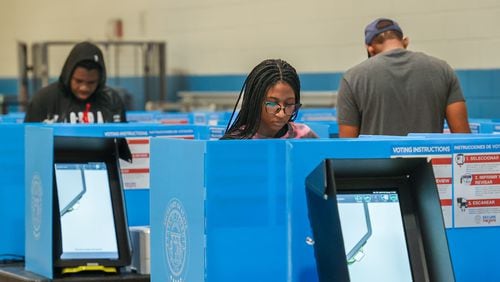 Mariama Dabo casts her ballot at Rhodes Jordan Park in Lawrenceville. PHIL SKINNER FOR THE ATLANTA JOURNAL-CONSTITUTION