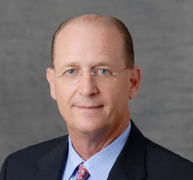 Richard Anderson, former CEO of Delta Air Lines, is now on the board of Norfolk Southern and chair of its compensation committee. Source: Norfolk Southern