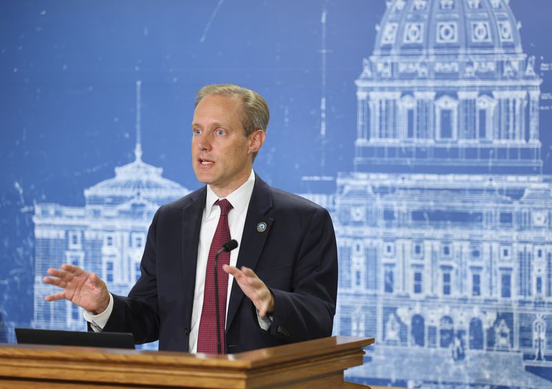 Minnesota Secretary of State Steve Simon speaks to the media about early voting at the Minnesota State Capitol, Thursday, September 19, 2024, in St. Paul, Minn. (AP Photo/Adam Bettcher)