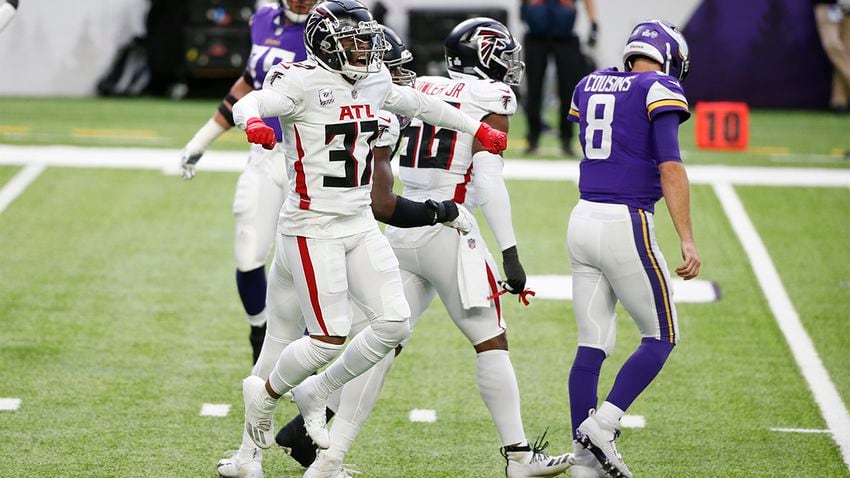 Falcons win their first game of the season, dominate Vikings 40-23