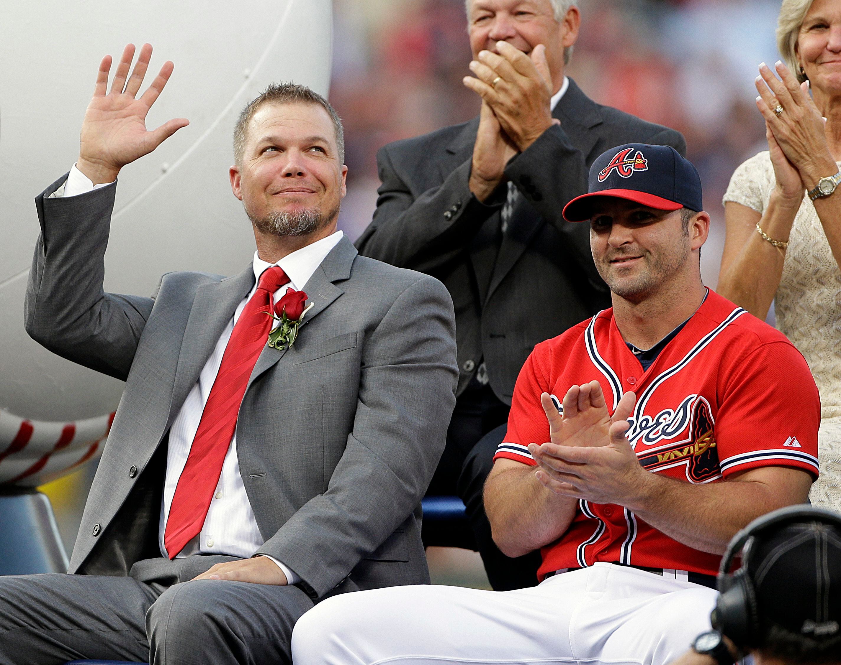 Braves retire Chipper Jones' jersey