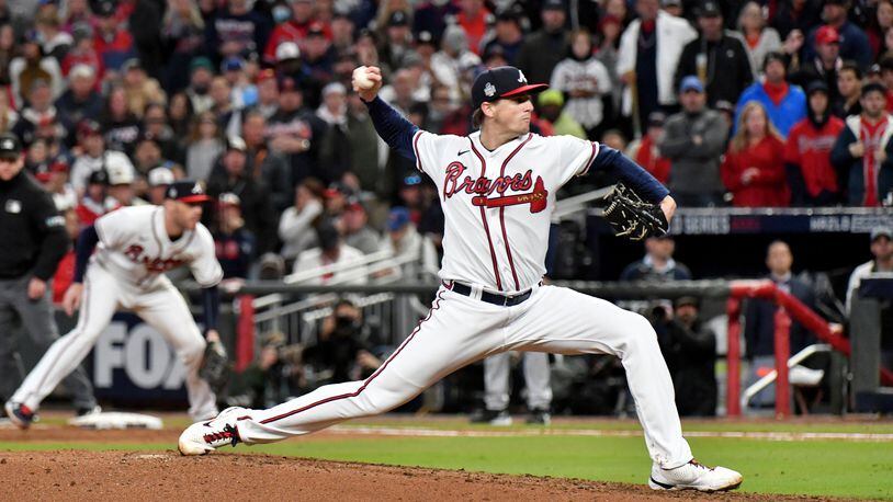 April 09, 2022: Atlanta Braves pitcher Kyle Wright delivers a pitch during  the first inning of a MLB game against the Cincinnati Reds at Truist Park  in Atlanta, GA. Austin McAfee/CSM/Sipa USA(Credit
