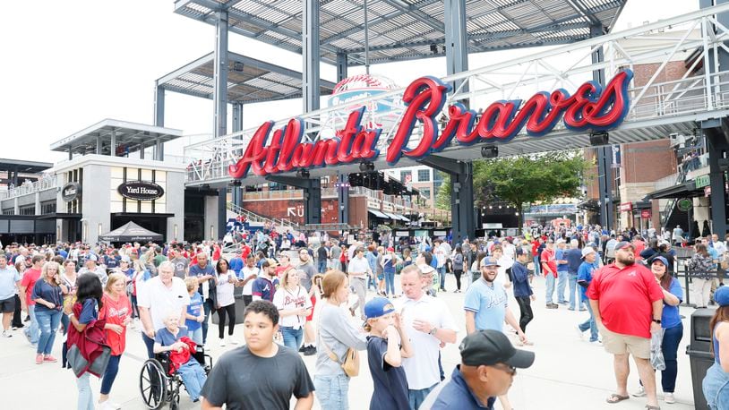 Atlanta Braves to host fans at home games this season