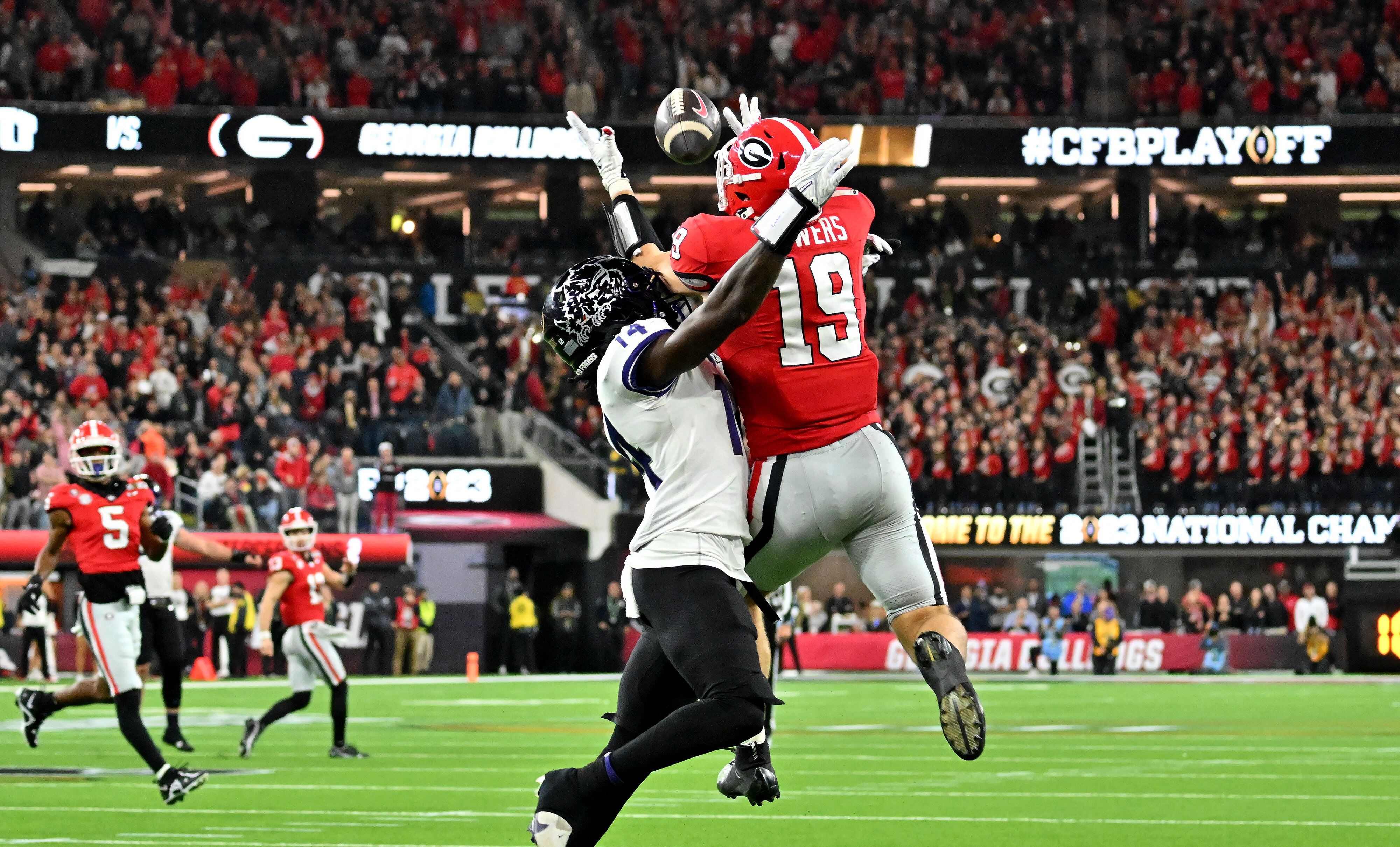 Georgia's Quay Walker selected 22nd overall by the Green Bay Packers in the NFL  draft, Georgia Sports