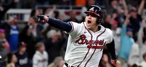 Braves win NLCS Game 1, Austin Riley delivers walk-off single