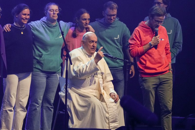 Pope Francis attends the Hope Happening youth festival at the Brussels Expo, Belgium, Saturday, Sept. 28, 2024, on the third day of his four-day visit to Luxembourg and Belgium. (AP Photo/Andrew Medichini)