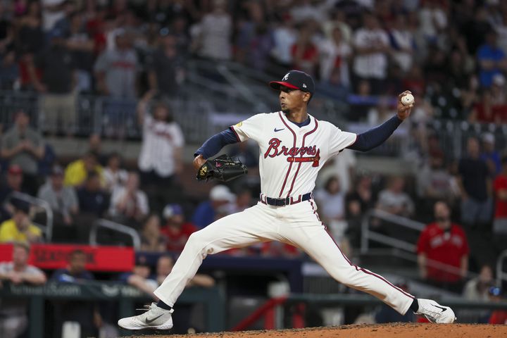 050924 braves photo