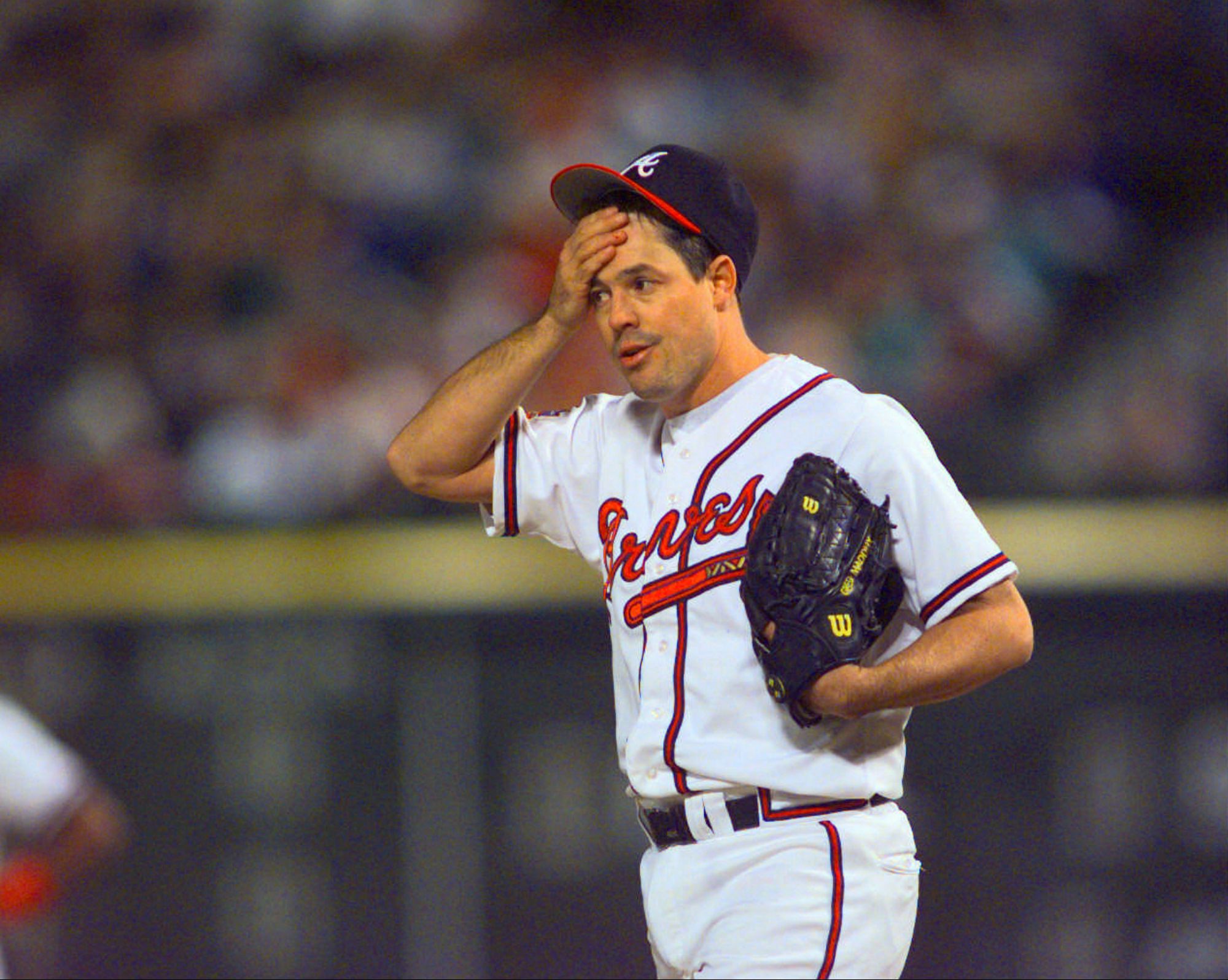 11 years ago: Greg Maddux's major milestone