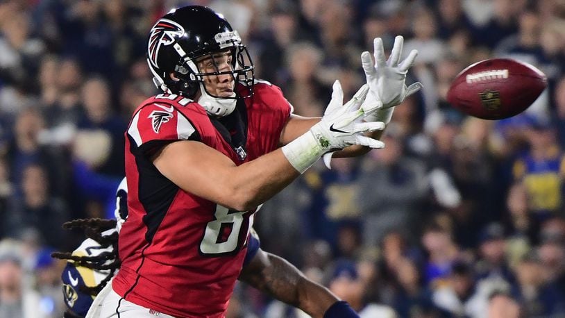 Austin Hooper has a tell - and it may be a good thing for Falcons