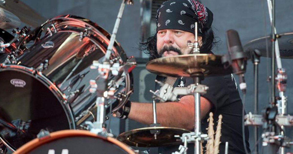 Pantera drummer Vinnie Paul dies