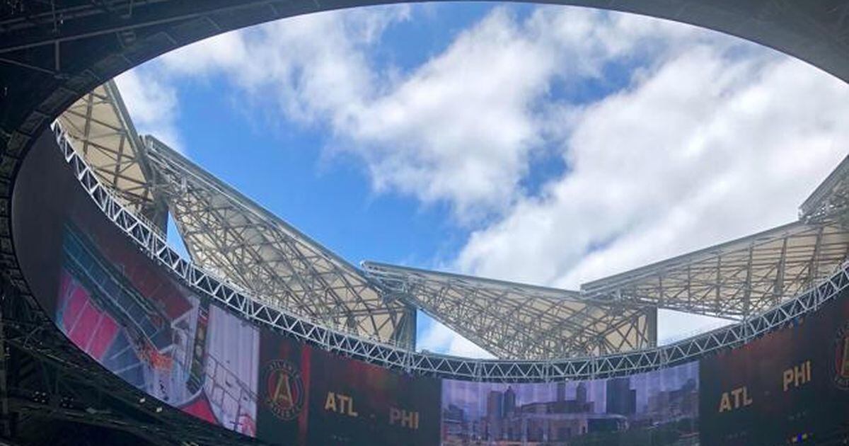 Roof at Mercedes-Benz Stadium in Atlanta finally open for business – The  Denver Post