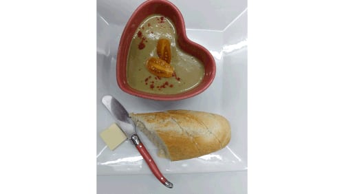 Café Alsace’s Cold Avocado-Roasted Garlic Soup./ Courtesy of Benedicte Cooper