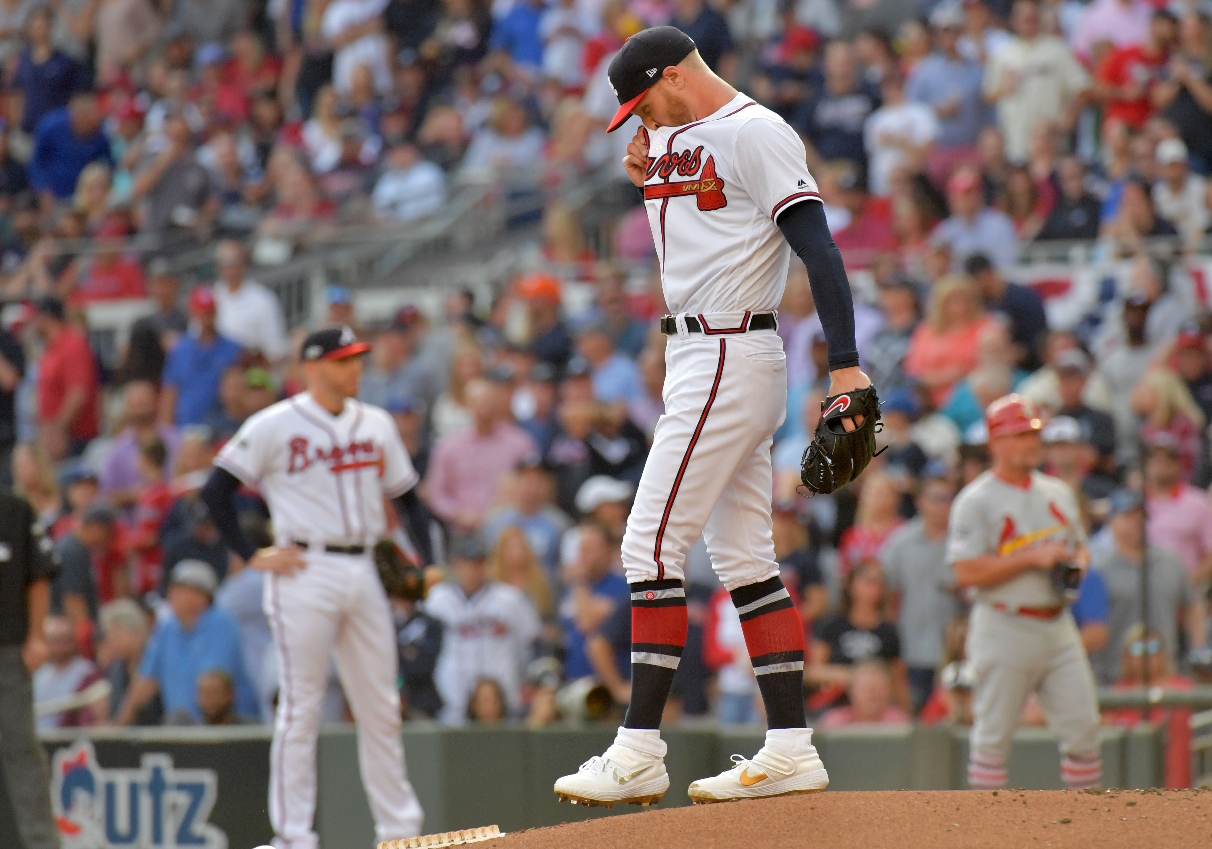 MLB: Cardinals beat Braves 6-3 in disputed playoff – The Times Herald