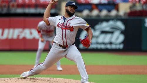 Atlanta Braves starting pitcher Reynaldo Lopez throws during the second inning in the first game of a baseball doubleheader against the St. Louis Cardinals Wednesday, June 26, 2024, in St. Louis. (AP Photo/Scott Kane)