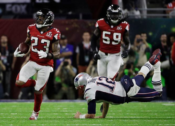 Photos: Robert Alford's Super Bowl Pick-6