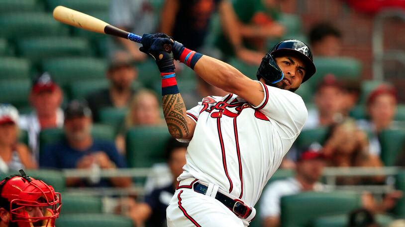 Braves take batting practice on field before home opener against Padres