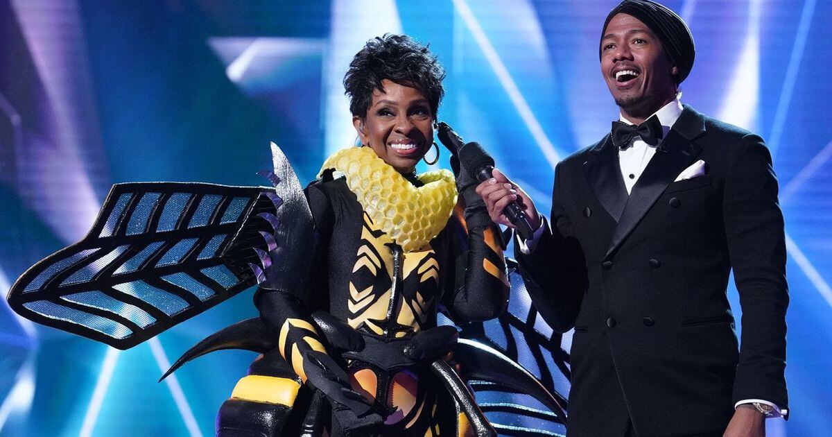 Atlanta native Gladys Knight rocks the National Anthem at the