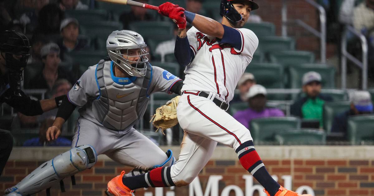 Eddie Rosario's grand slam in ninth lifts Braves over D-backs