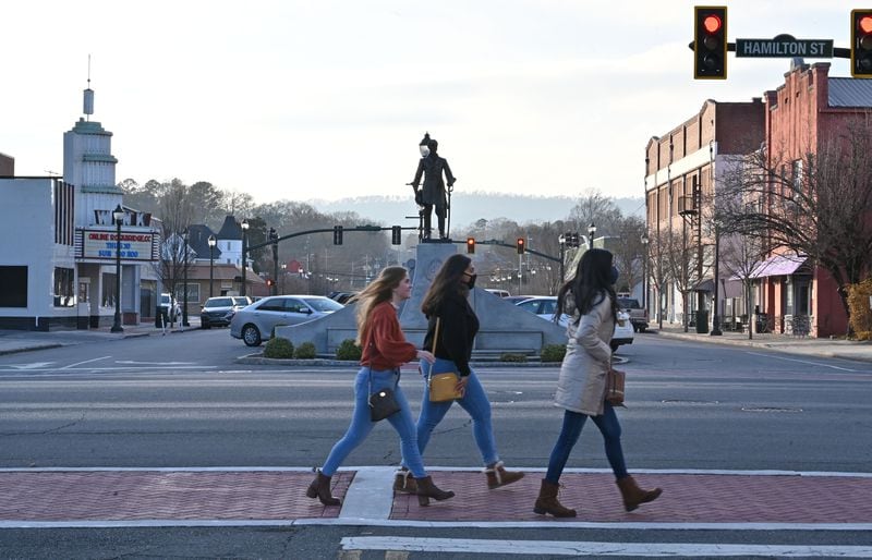 December 30, 2020 Dalton - Picture shows downtown Dalton on Wednesday, December 30, 2020. The North Georgia county now has the highest infection rate among GeorgiaÕs 159 counties, with one in 10 Whitfield residents testing positive for COVID-19. Seeking to boost Republican turnout for GeorgiaÕs U.S. Senate runoffs, President Donald Trump is planning to hold a rally Monday at the regional airport in Dalton, an event organizers expect will attract as many as 20,000 people. (Hyosub Shin / Hyosub.Shin@ajc.com)