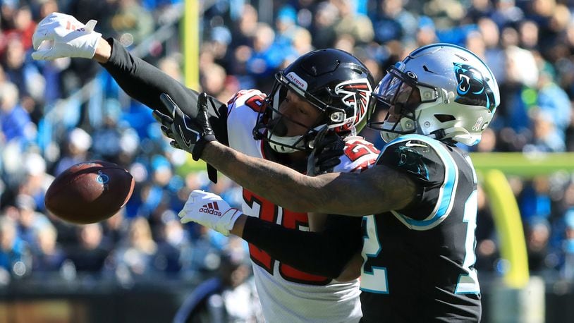 Falcons injury report: Oliver in black non-contact jersey