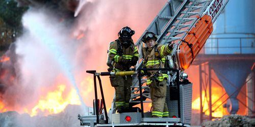 Fulton warehouse fire generates massive smoke plume