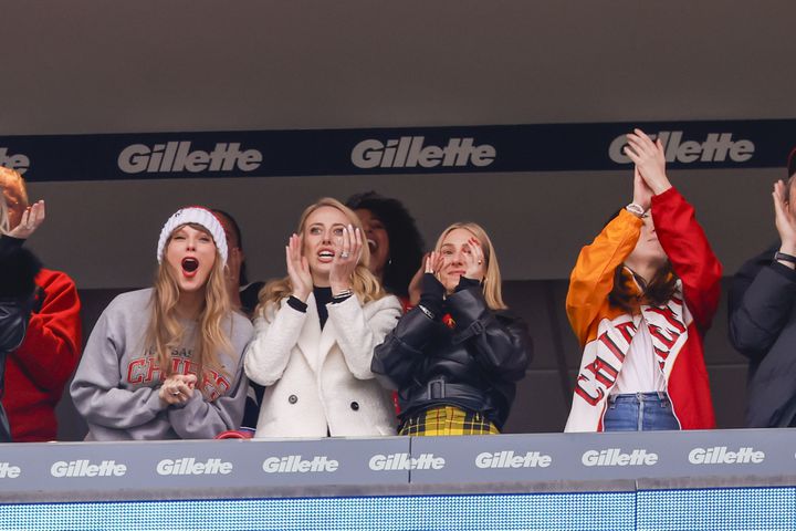 Taylor swift at Chiefs games