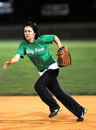 Before Game 7, Tim Hudson's wife gave the world a college