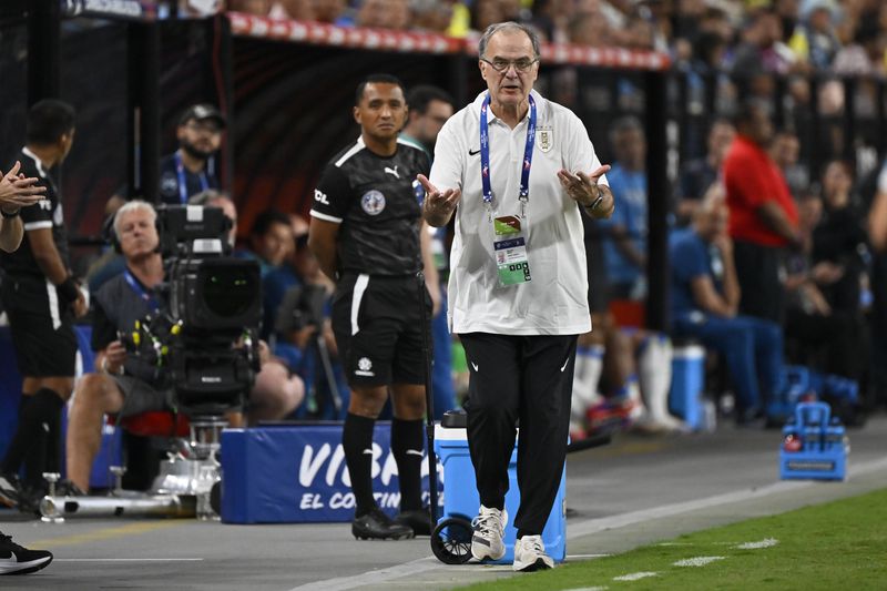 Uruguay's coach Marcelo Bielsa reacts during a Copa America quarterfinal soccer match against Brazil in Las Vegas, Saturday, July 6, 2024. (AP Photo/David Becker)