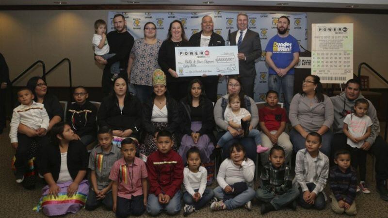 Michigan couple with 7 children 21 grandchildren win 80 million