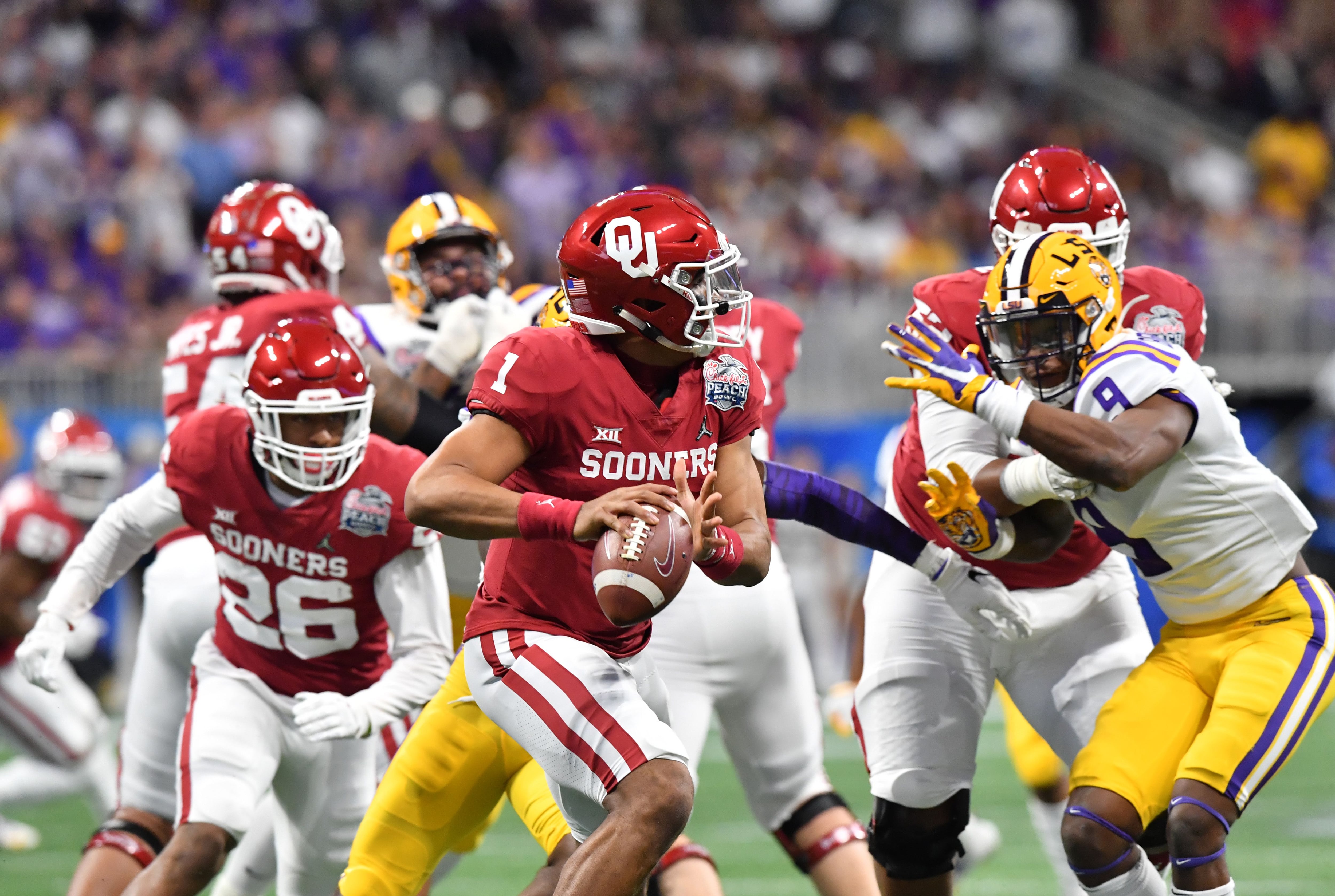 December 28, 2019: LSU wide receiver Justin Jefferson (2) during NCAA  Football game action between the Oklahoma Sooners and the LSU Tigers at  Mercedes-Benz Stadium in Atlanta, Georgia. LSU defeated Oklahoma 63-28.