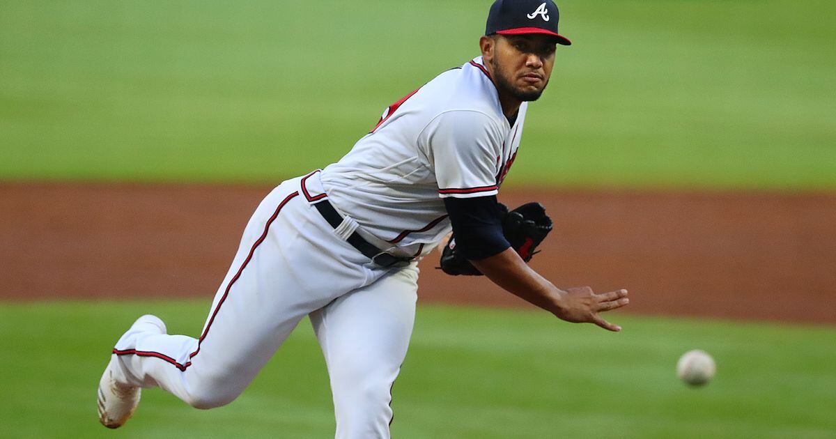 Huascar Ynoa back returns to pitching after broken hand