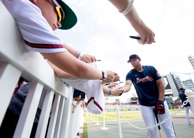 040723 BRAVES PHOTO