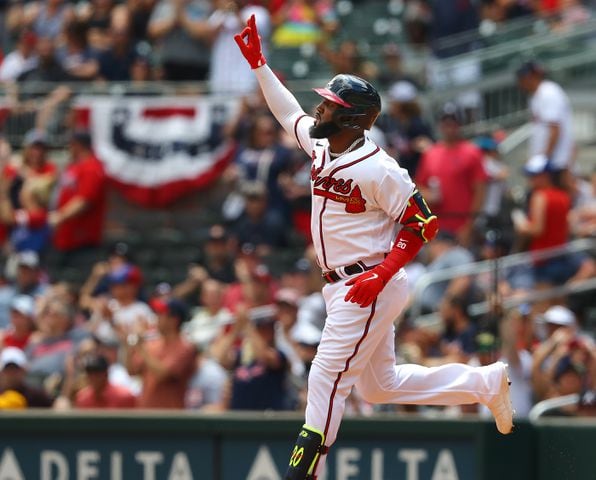 Ozuna hits 2 HRs in Braves' offensive show, beat Marlins 6-3