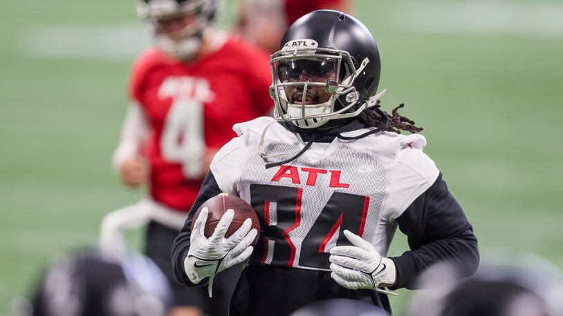 Falcons' Cordarrelle Patterson, KhaDarel Hodge return to practice