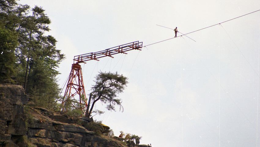 Tightrope Walker Completes Longest-ever Walk