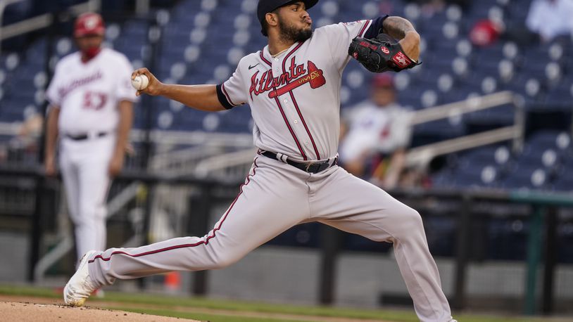 MILWAUKEE, WI - MAY 16: Atlanta Braves catcher Travis d'Arnaud (16