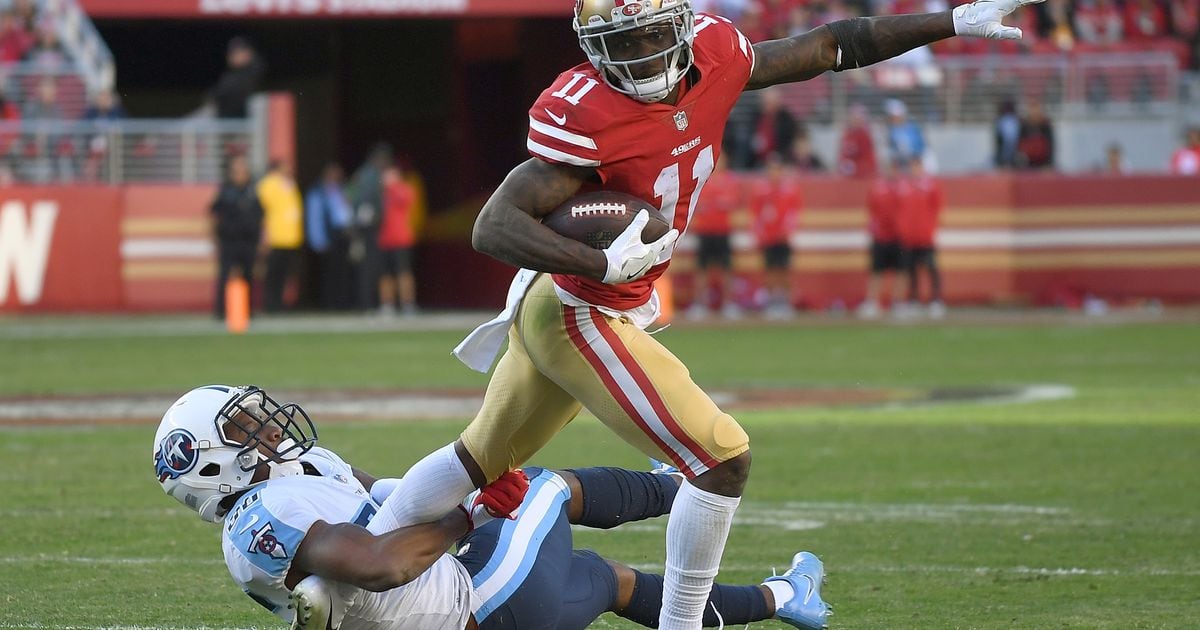 Marquise Goodwin Surprises His Mom and Sister with a New House