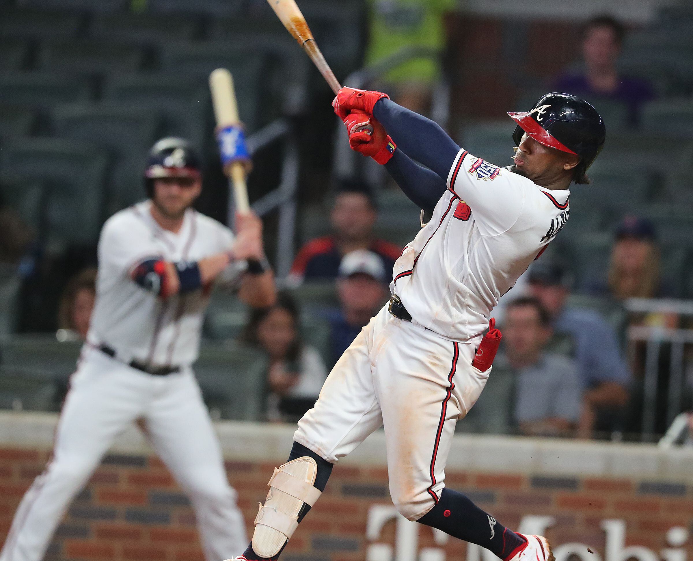 Ozzie Albies' walk-off double in 11th inning continues trend for