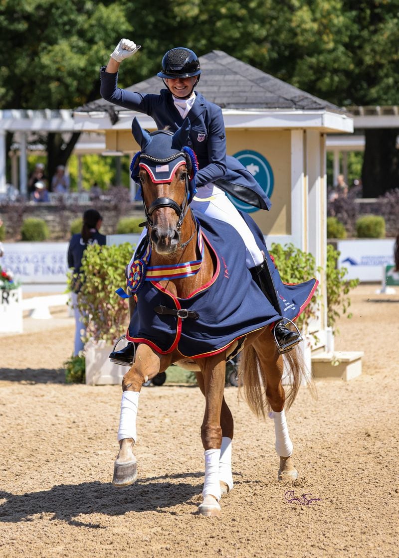 Virginia Woodcock and her horse, known as Souci, picked up three gold medals at the FEI North American Youth Championships in Traverse City, Michigan. Two weeks later, the pair won the Adequan/USEF Junior Dressage National Championship at the 2024 U.S. Dressage Festival of Champions in Wayne, Illinois