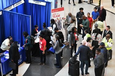 Job seekers meet with recruiters during 2023 ATL Airport Career Fair at the domestic terminal atrium of Hartsfield-Jackson Atlanta International Airport, Wednesday, March 8, 2023, in Atlanta. (Hyosub Shin / Hyosub.Shin@ajc.com)