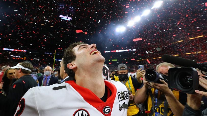 Georgia QB Stetson Bennett reportedly set to make $1 million in NIL money