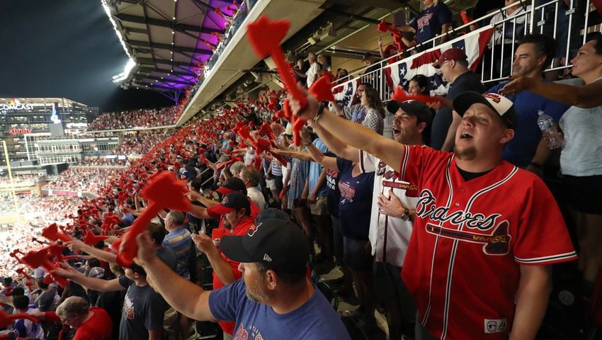 Atlanta Braves Removed Foam Tomahawks from Stadium During Cardinals Playoff  Game