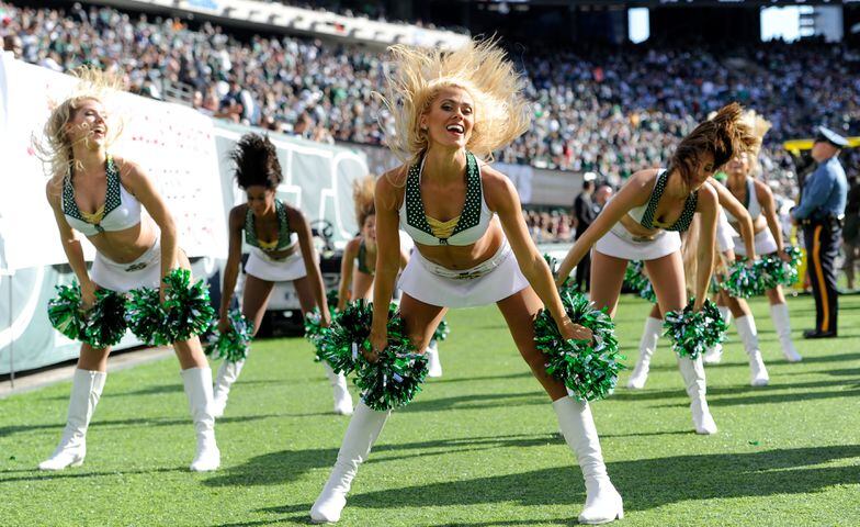 October 20, 2013: New York Jets flight crew cheerleader during the