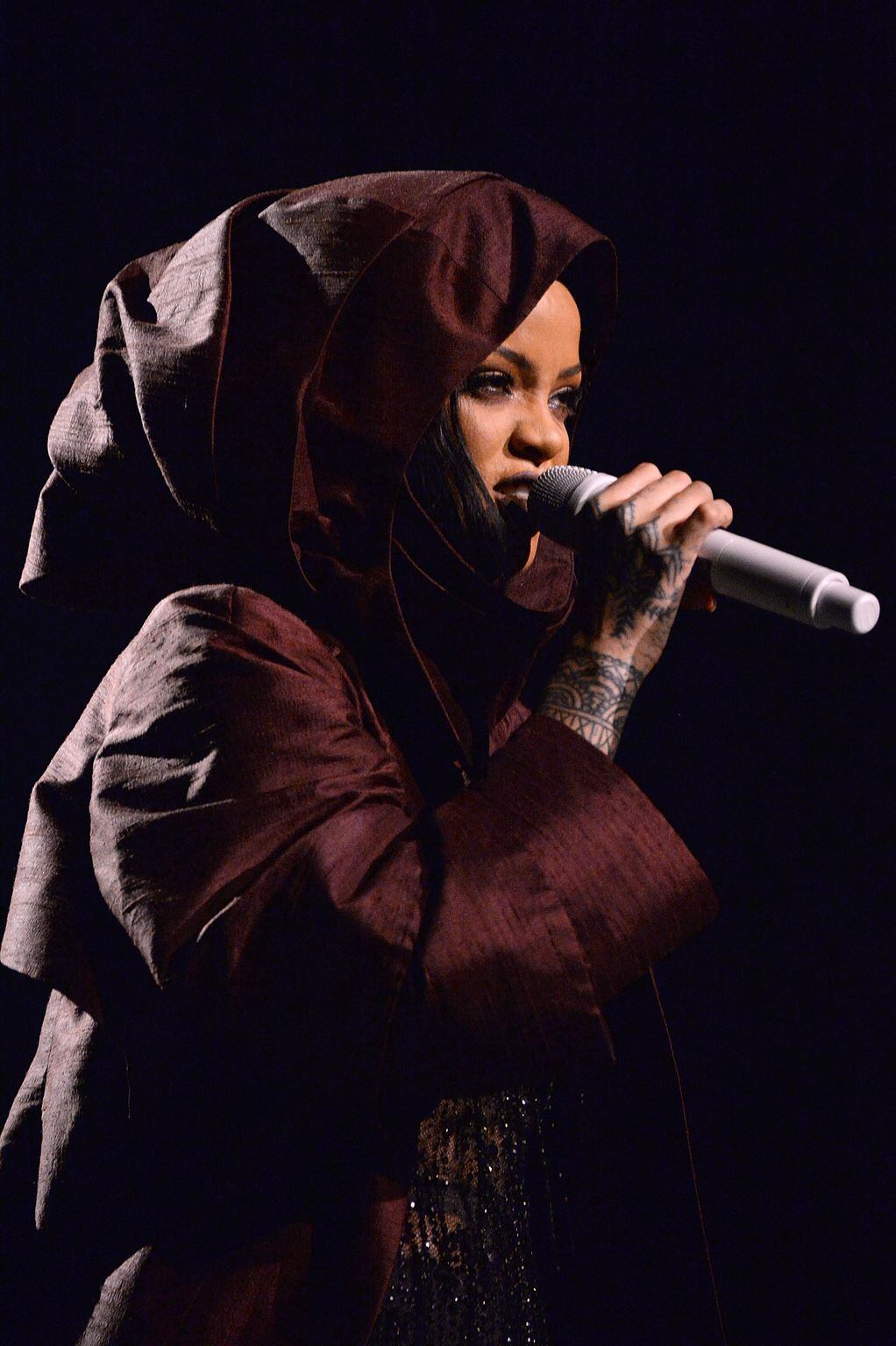 Review of Rihanna live at Bercy Arena - Mirror Online