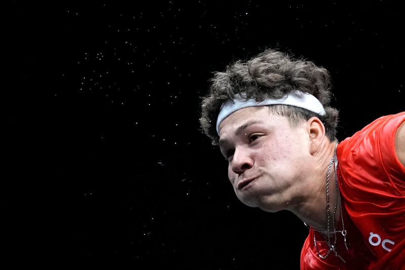 Team World's Ben Shelton in action against Team Europe's Daniil Medvedev on the third day of the Laver Cup tennis tournament, at the Uber arena in Berlin, Germany, Sunday, Sept. 22, 2024. (AP Photo/Ebrahim Noroozi)