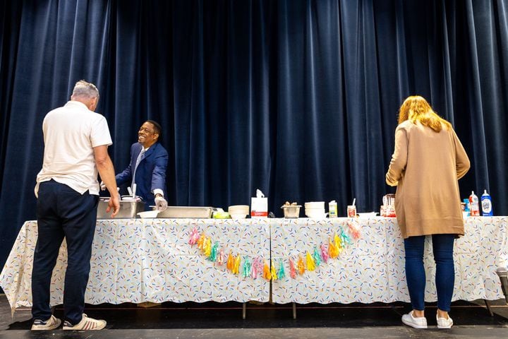 Decatur administrators serve ice cream sundaes to thank teachers