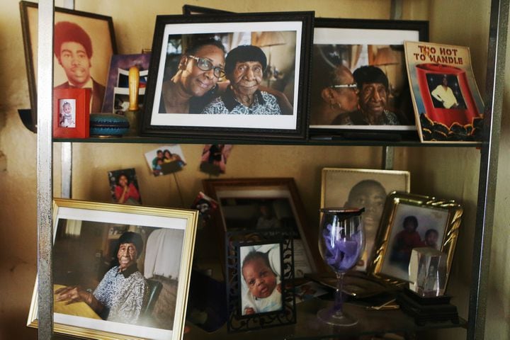 Photos: East Atlanta woman, 111, thrilled to meet Michelle Obama