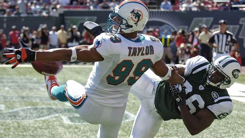 No title, Jason Taylor gets Hall of Fame plaque